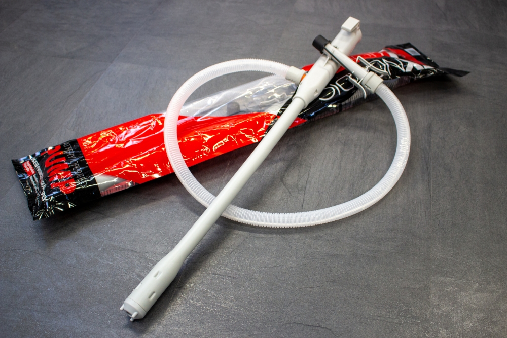 DAMAIYI Elektrische Benzinpumpe für Kanister, 3,2 GPM Dieselpumpe Fasspumpe | Dual Power USB-C/AA, 51-Zoll Schlauch, teleskopisches Saugrohr