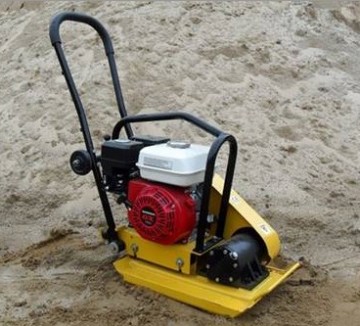 HS - 62 vibratorplate med Honda motor